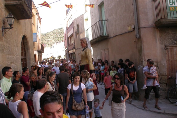 28 de Agost de 2010 Passacarrers amb els gegants  Torà -  Ramon Sunyer