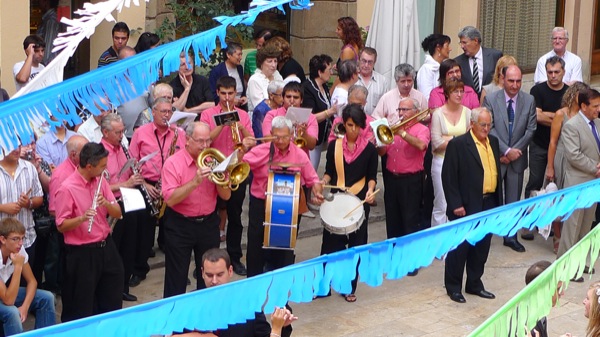 1 de Setembre de 2010 Dansa dels priors i priores de Sant Gil  Torà -  Xavier