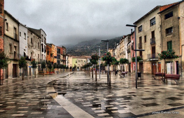 19 de Setembre de 2010 Plaça mullada  Torà -  J Gatnau