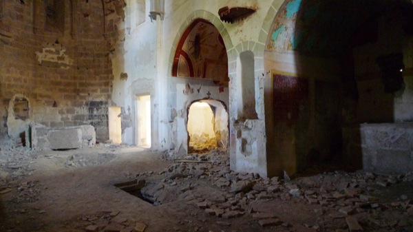 27 de Setembre de 2009 San Martí­ de Llanera. El Bisbat de Solsona és el propietari d'aquesta església. No ha fet rés per impedit l'espoli, la destrucció i el deteriorament de l'edifici. No dóna cap importància als edificis on no s'hi practiqui culte.  Llanera -  Xavier Sunyer