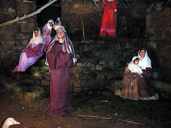 26.12.2009   Ardèvol -  organització pessebre