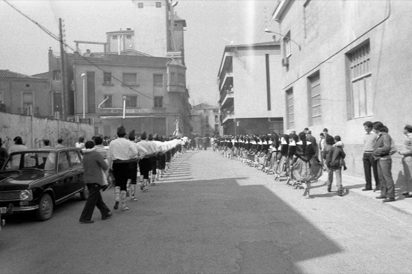 11 de Abril de 1984 L'arrivada a Torà  Torà -  Ramon Sunyer