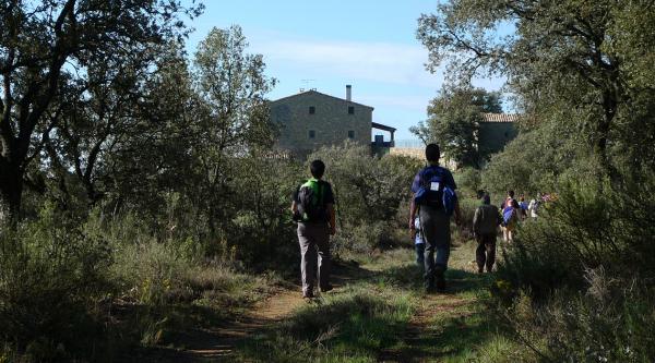 29.4.2012 Arribada al mas Soler recuperant un antic corriol  Puigredon -  Xavi