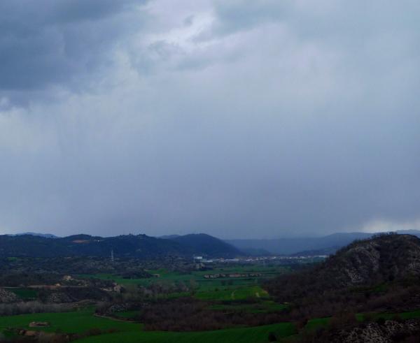 6 de Abril de 2013 6 d'abril cau un riuxat  Torà -  Xavier