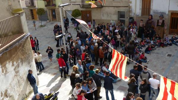 25.5.2013 Actes organitzats pel grup atorànoacatem  Torà - 