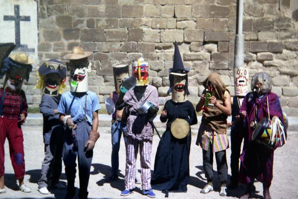 31.8.1978 Passacarrers per la festa major finals dels 70  Torà - 