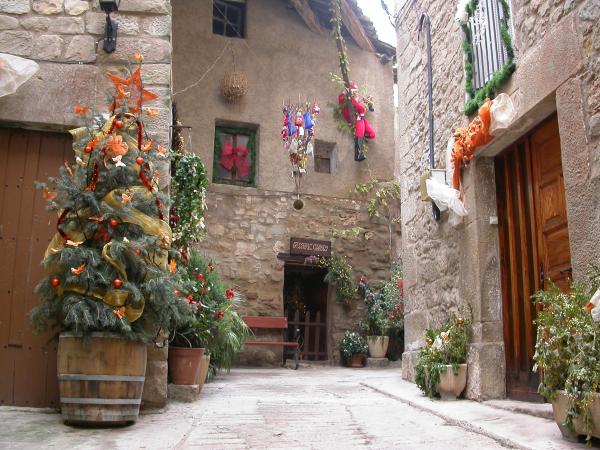 25 de Desembre de 2005 Carrers del cas antic  Torà -  Ramon Sunyer