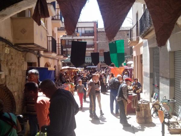 19 de Abril de 2014 plaça del pati  Torà -  Ramon Sunyer