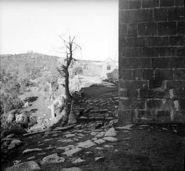 19 de Setembre de 1912 Vista parcial de Santa Maria de Llanera  Llanera -  Cèsar August Torras