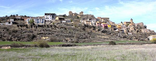 18.8.2014 Panoràmica del poble  Oliola -  Joan Caba