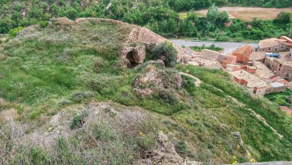 2.5.2015 Ermita Santa Maria romànic s XII  Biosca -  Ramon Sunyer