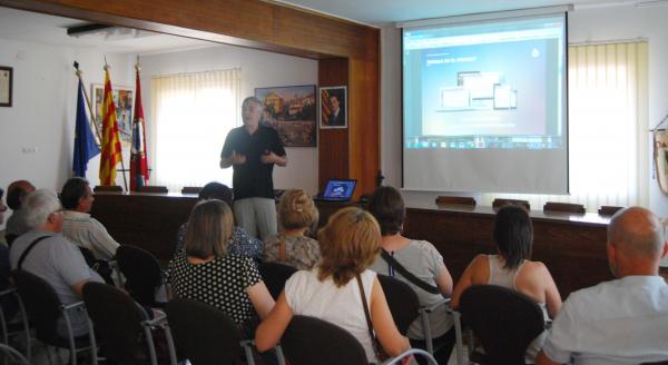 Presentació del portal de turisme Vall del Llobregós 12 de Juliol de 2015 Presentació del portal de turisme Vall del Llobregós Torà - Vall del Llobregòs