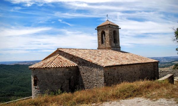 Iglesia de  Santa Maria Vella - Autor Ramon Sunyer (2015)