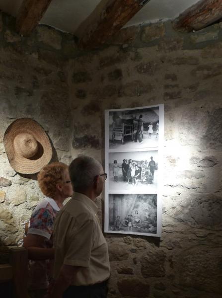 30.8.2015 Exposició de l'APACT a cal Gegó  Torà -  Xavier Sunyer