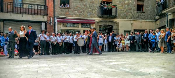 1 de Setembre de 2015 dansa priors i priores sant Gil  Torà -  Ramon Sunyer