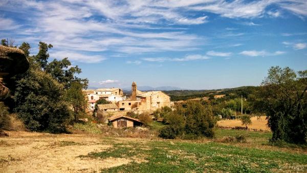 11.10.2015 vista del poble  Claret -  Ramon Sunyer