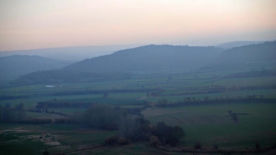 30 de Desembre de 2015 vista de la vall  Torà -  Ramon Sunyer