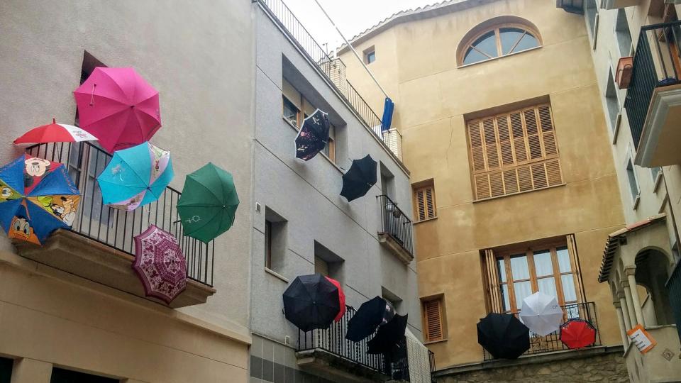 30 de Gener de 2016 Guarniment de balcons  Torà -  Ramon Sunyer
