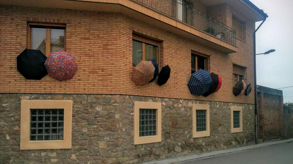 30 de Gener de 2016 Guarniment de balcons  Torà -  Ramon Sunyer