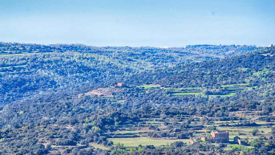 La zona nord del territori comparteix paisatge amb el Solsonès