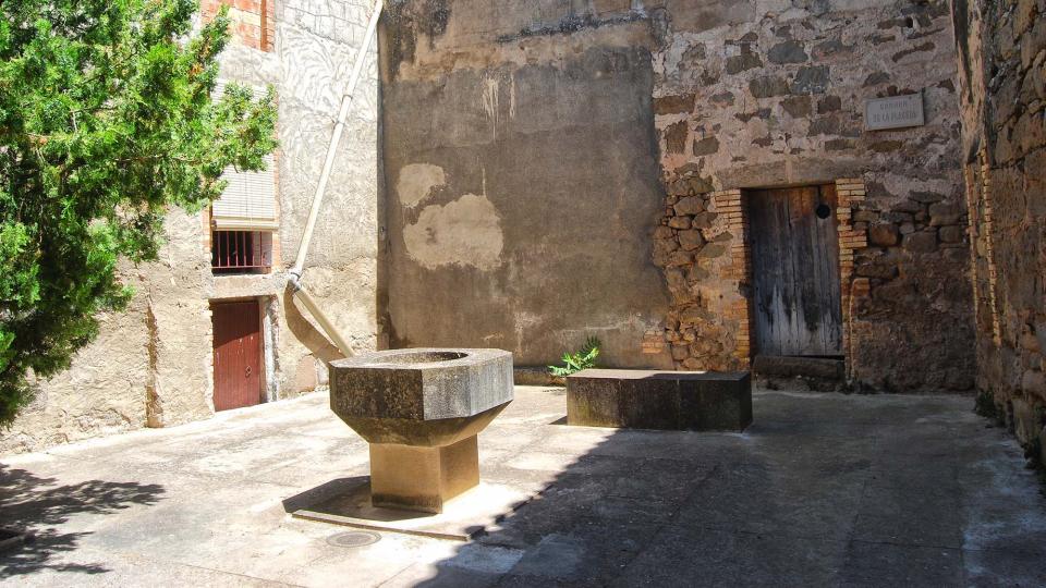 Vila vella portals i carrers - Autor Ramon Sunyer (2016)