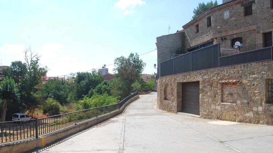 10.9.2016 carrer de l'Aguda  Torà -  Ramon Sunyer