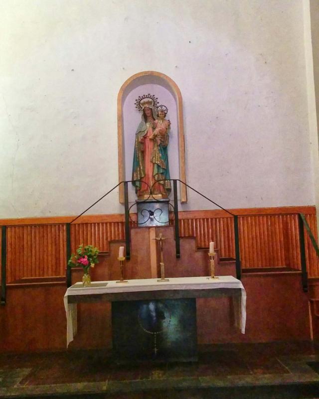 17 de Agost de 2016 església de sant Gil, altar del Roser  Torà -  Ramon Sunyer