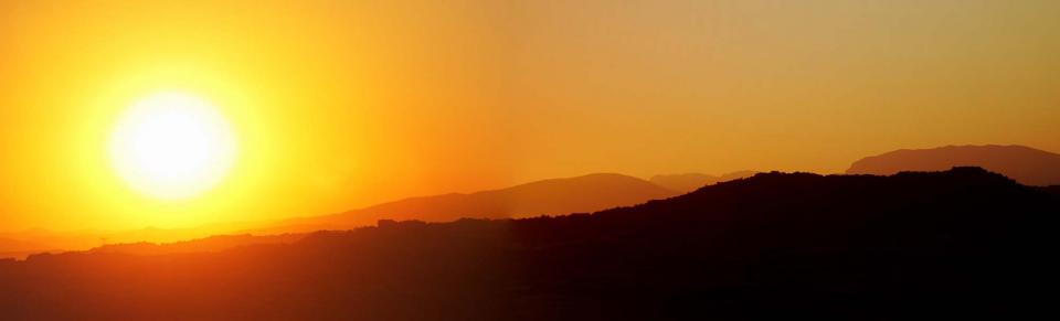 23 de Agost de 2016 Posta de Sol al tossal de les Feixes  Torà -  Ramon Sunyer