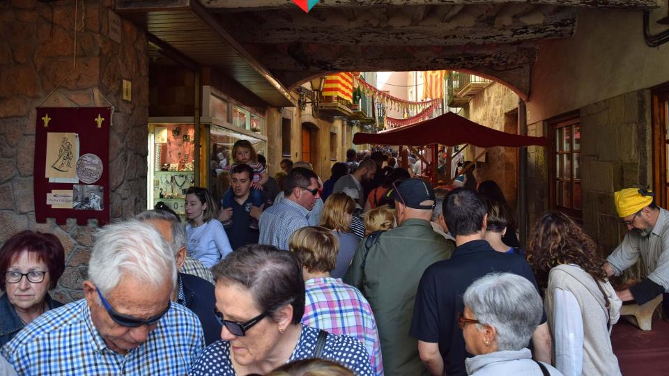 14.4.2017 Carrer Nou  Torà -  Ramon Sunyer