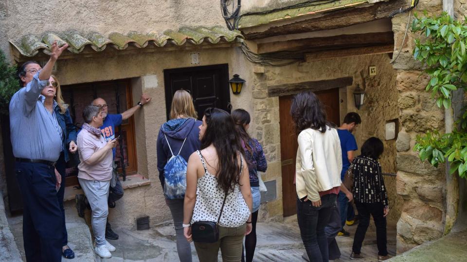 14 de Abril de 2017 Molts visitants pels carrers de la vila vella  Torà -  Ramon Sunyer