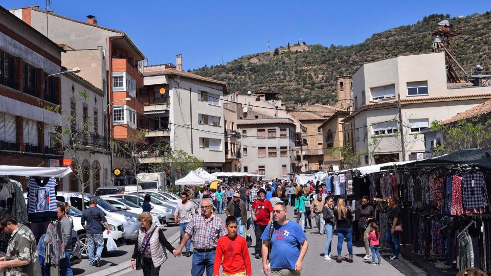 14 de Abril de 2017 plaça de la Creu  Torà -  Ramon Sunyer