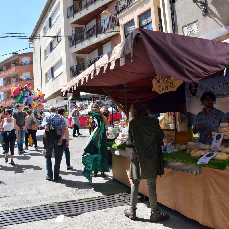 14.4.2017 Formatges Camps  Torà -  Ramon Sunyer