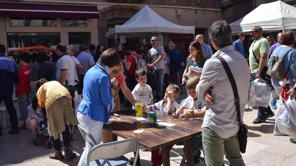 14.4.2017 Plaça del Pati  Torà -  Ramon Sunyer