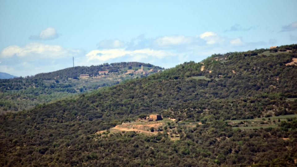 7 de Maig de 2017 Peracamps al fons  Sant Serni -  Ramon Sunyer