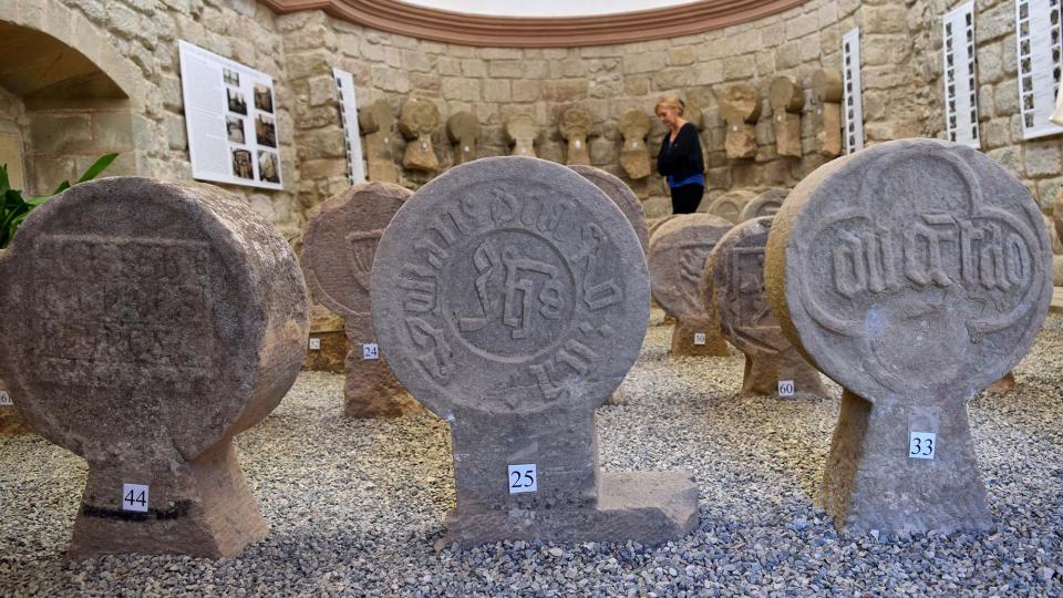 10 de Setembre de 2017 Esteles funeràries  Sanaüja -  Ramon Sunyer