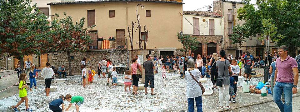 3 de Setembre de 2017 Festa de les bombolles  Torà -  Ramon Sunyer