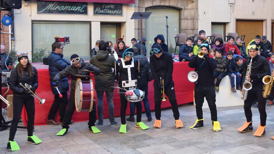 3 de Febrer de 2018 Festa de la Llordera xaranga DAMM-ER  Torà -  Ramon Sunyer