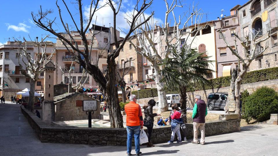 30.3.2018 Plaça de la Font  Torà -  Ramon Sunyer