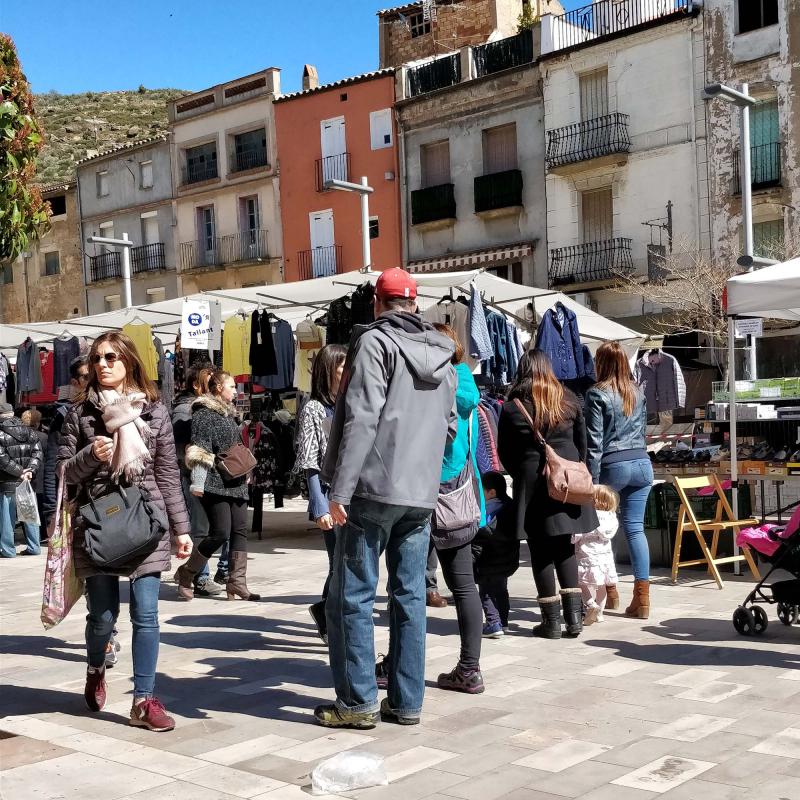 30 de Març de 2018 Plaça del Vall  Torà -  Ramon Sunyer