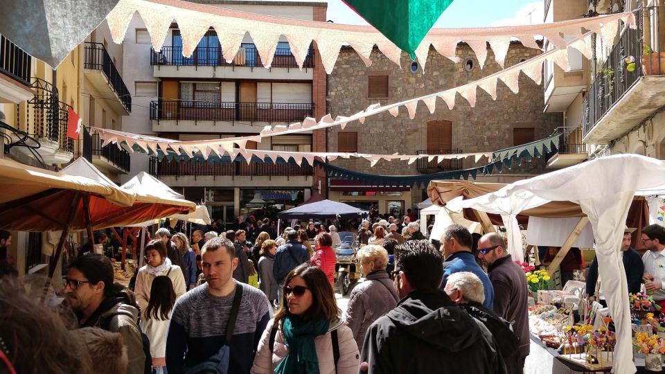 30.3.2018 Plaça del Pati  Torà -  Ramon Sunyer