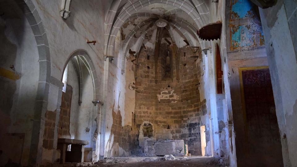 22 de Abril de 2018 Interior de l'església  Llanera -  Ramon Sunyer