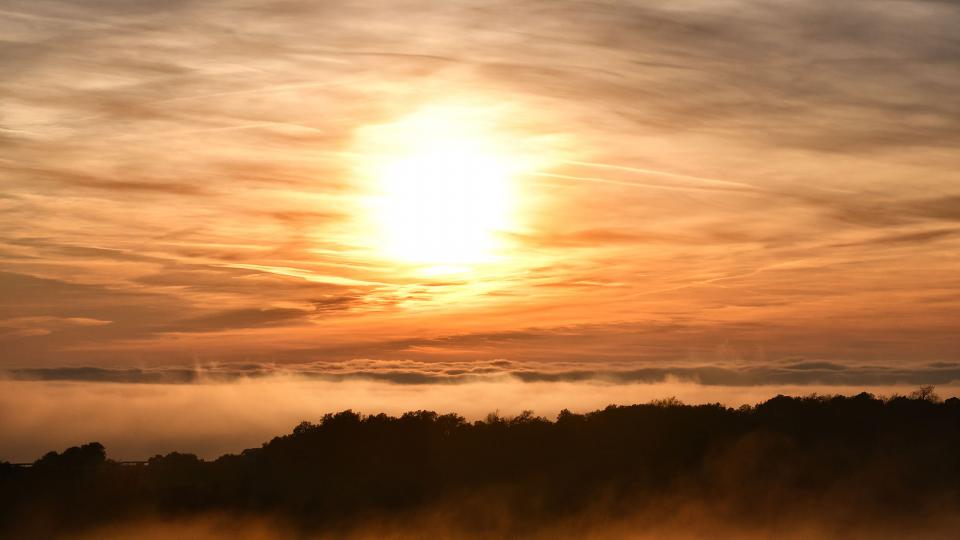 2 de Gener de 2020 Posta de Sol al Mas de Sant Pere  Lloberola -  Ramon Sunyer