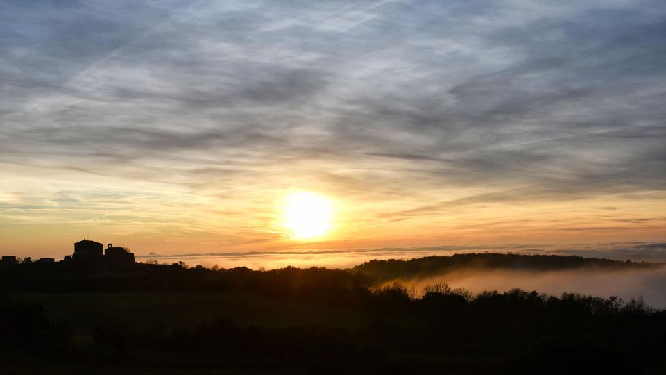 2.1.2020 Posta de Sol al Mas de Sant Pere  Lloberola -  Ramon Sunyer