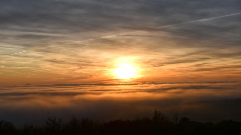 2 de Gener de 2020 Posta de Sol al Mas de Sant Pere  Lloberola -  Ramon Sunyer