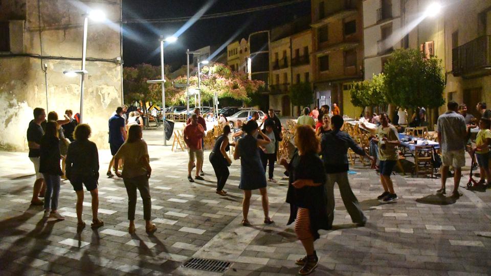 10.07.2022 Revetlla a la plaça del Vall  Torà -  Ramon Sunyer
