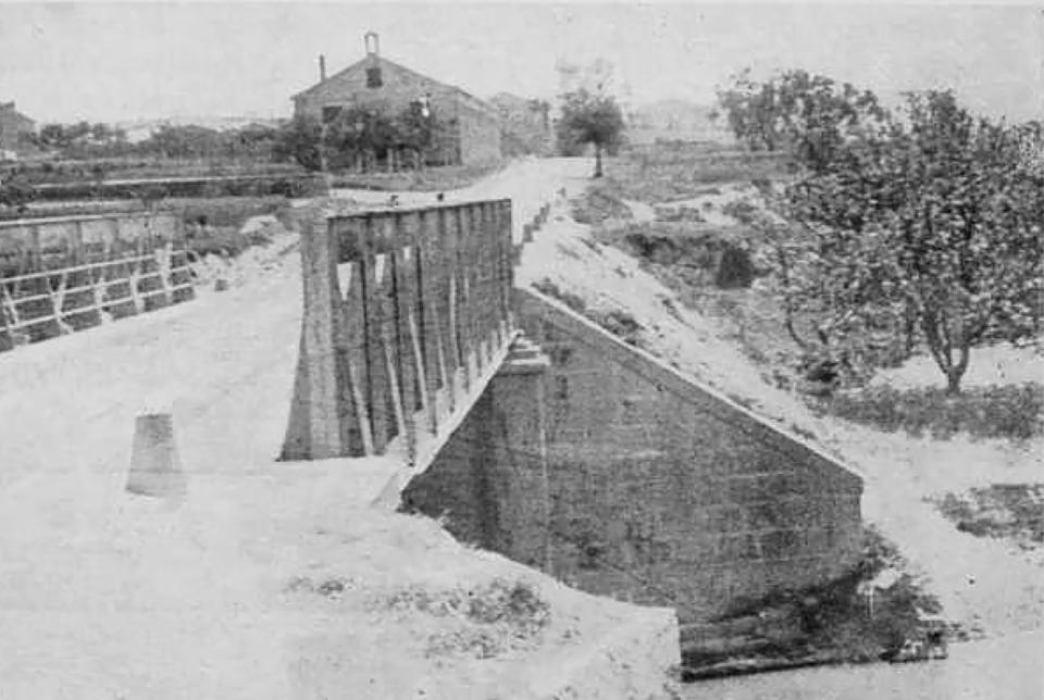 21 de Juliol de 1910 L'antic pont de ferro sobre el Llanera  Torà -  Jaume Coberó