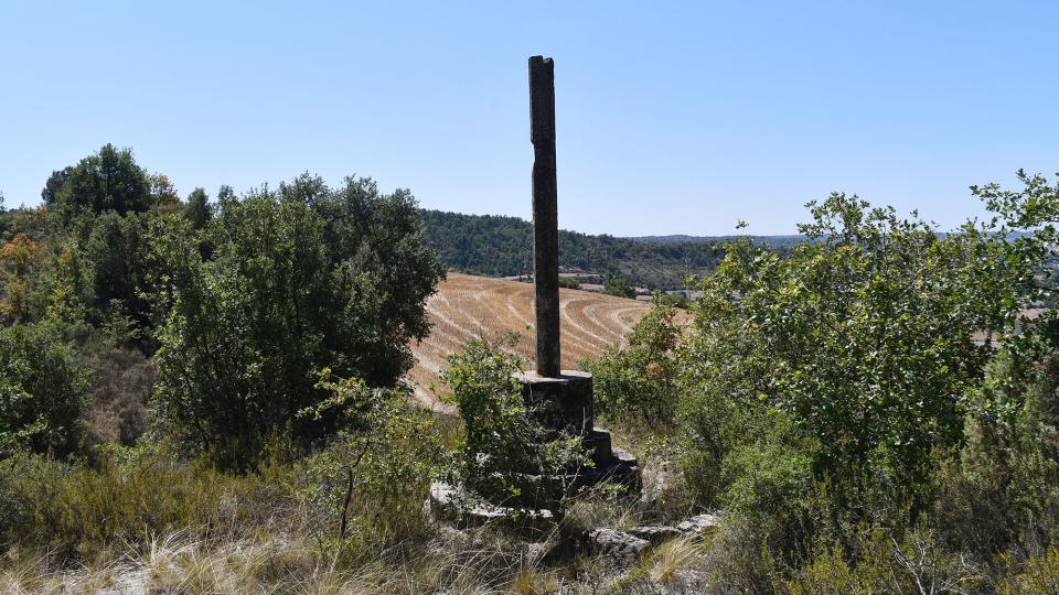 Creu de terme de  Bastida - Autor Ramon Sunyer (2021)