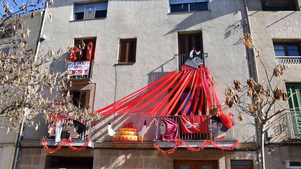 11 de Febrer de 2023 Guarniment de balcons  Torà -  Ramon Sunyer