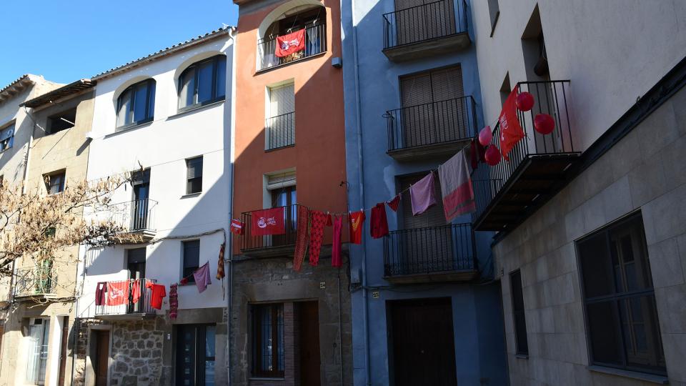 11 de Febrer de 2023 Guarniment de balcons  Torà -  Ramon Sunyer