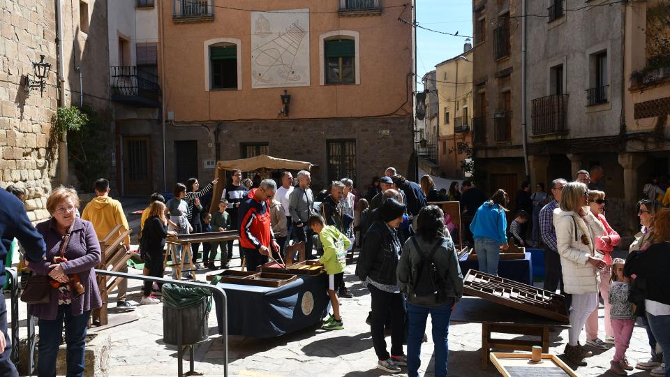 7 de Abril de 2023 Jocs a la plaça de l'Església  Torà -  Ramon Sunyer